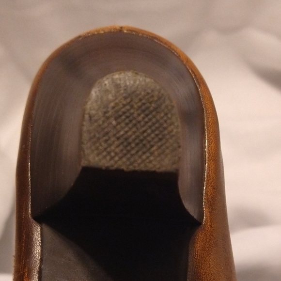 Born Brown Leather Ankle Booties Size 10 - Picture 7 of 10